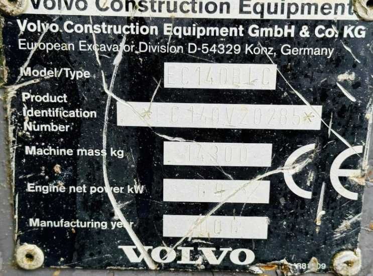 Гусеничний екскаватор VOLVO EC140 BLC з ковшом 2006 р