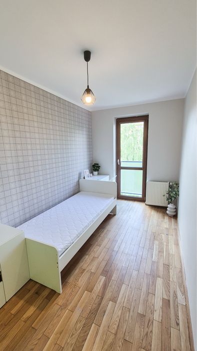Pokój jednoosobowy  - Kobierzyńska 63- 1200 zł