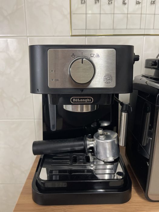 Máquina DeLonghi como nova