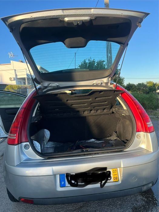 2007 Citroën C4 economico e ideal para uso pessoal