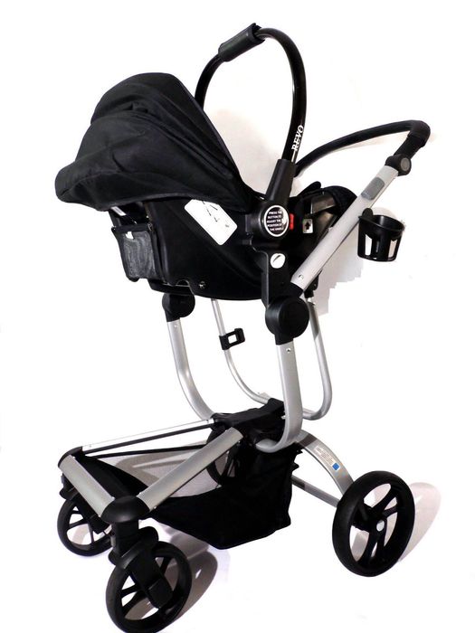 Conjunto de viagem ovo+alcofa+carrinho+base ISOFIX Babybuggz Revo 3in1
