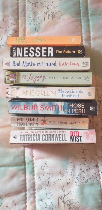 Livros - lote 1 - Português / Inglês / Francês - portes incluidos