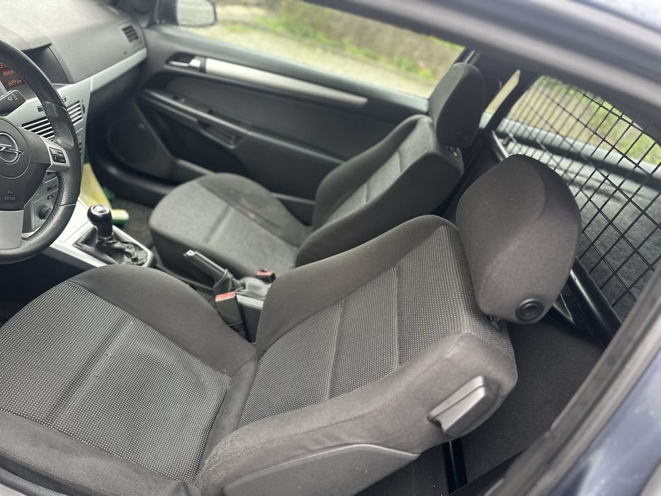 Opel Astra 1.7 comercial