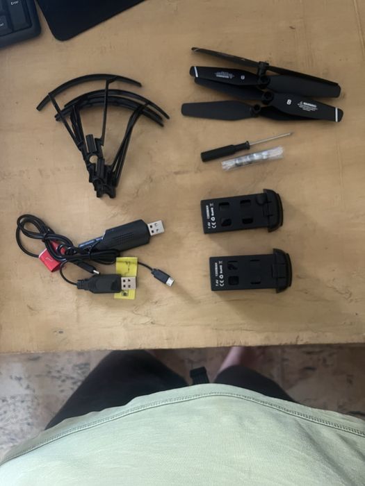 Drone toys-sky + comando + controlado pelo app