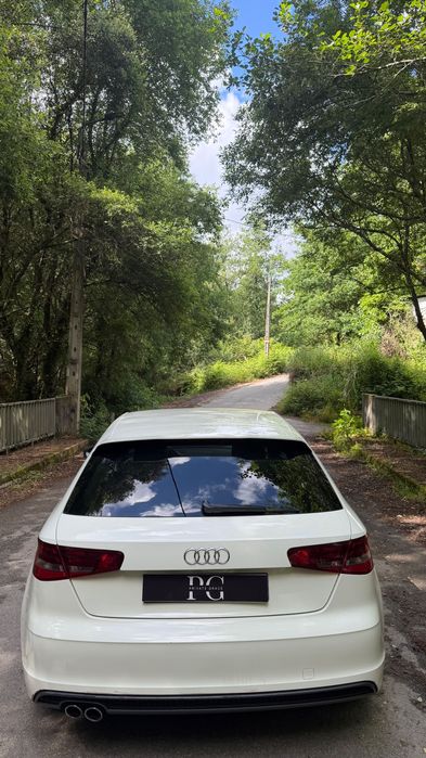(Reservado) Audi A3 S-Line 2.0 TDI 150cv |Distribuição Nova | Garantia | Impecável