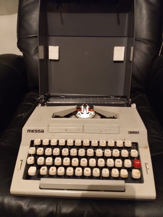 Maquinas de escrever, olivetti/ messa