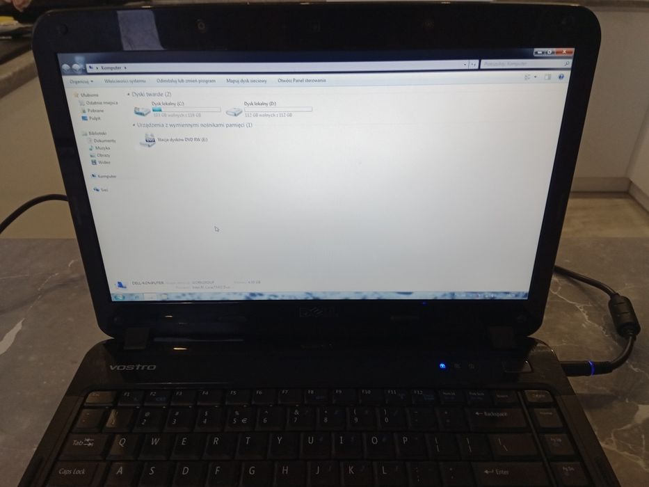 Dell Vostro 15" 250GB 4GB