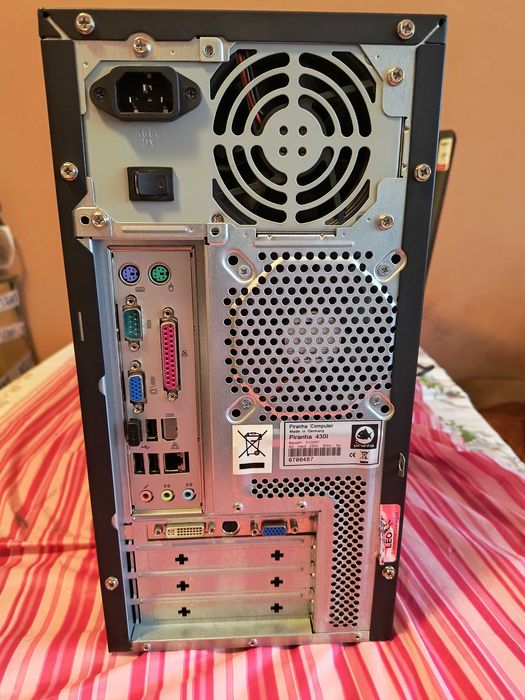 Komputer stacjonarny Intel Pentium D 805