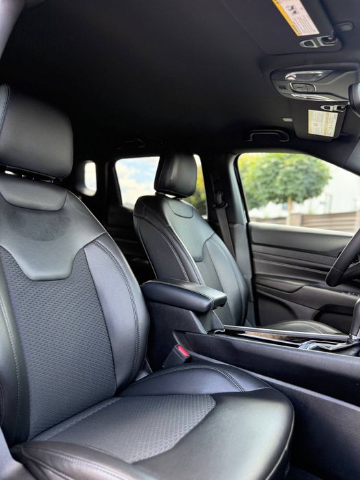 Jeep Compass 2022 Limited 2.4 — рестайлінг.