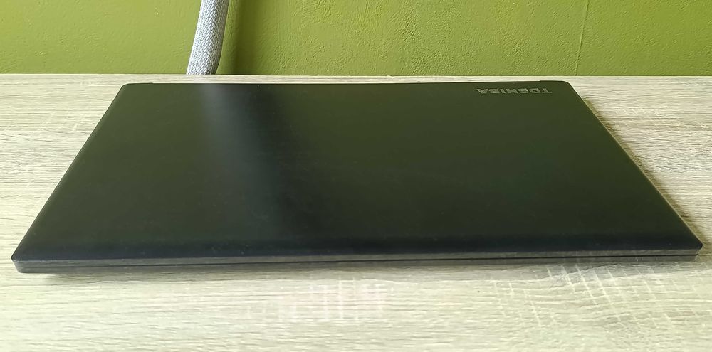 Laptop Toshiba Satellite Pro A50-E  sprawny 100% dobra bateria, szybki i lekki