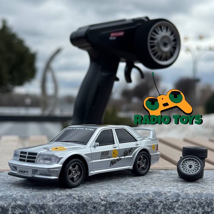 Дрифт машинка Mercedes W201 Mini Drift Сіра на радіокеруванні 1:43