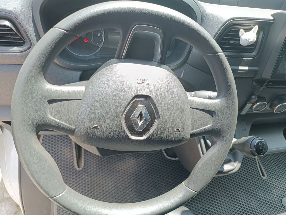 Renault Master 2021