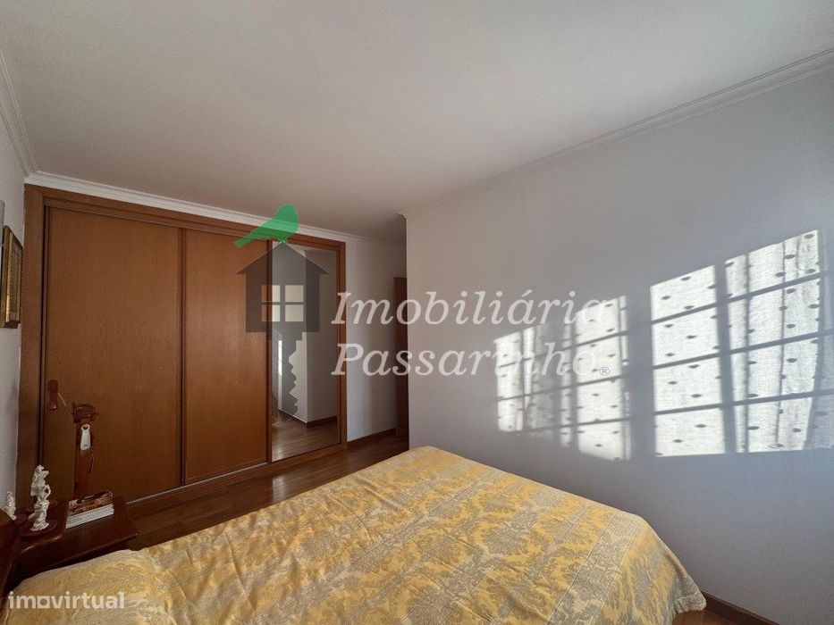 Moradia T3 isolada c/anexo - Aroeira