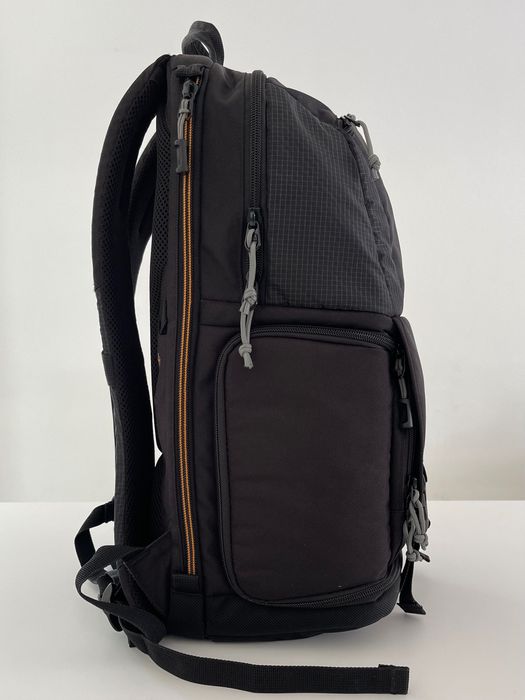 Mochila Lowepro Fastpack BP 150 AW II