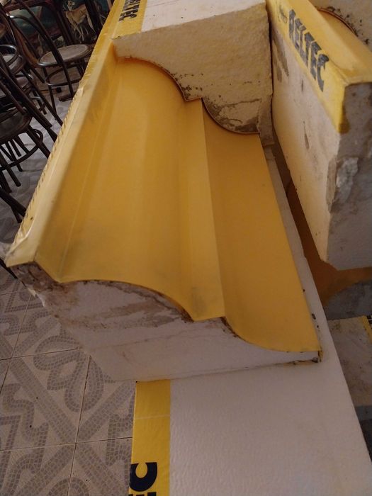 Venda de cimalhas/cornijas Reltec MOD S10 - 24X24CM