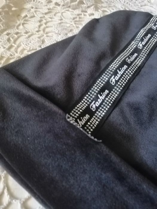Czapka czarna nowaCAP
