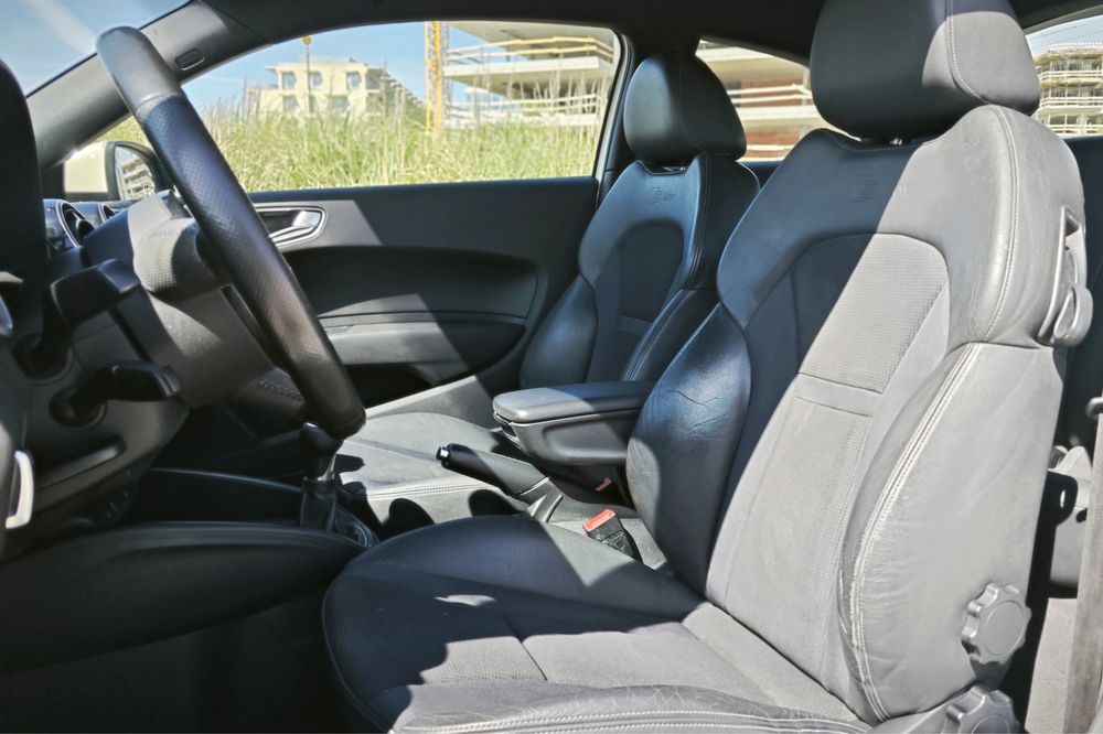 Audi A1 1.6 TDI versao sline