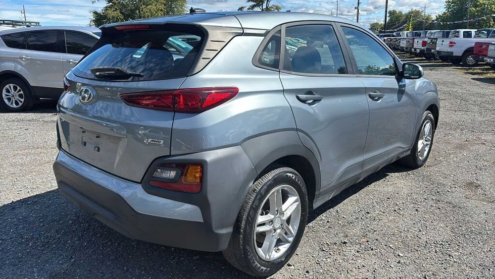 Hyundai Kona      2019