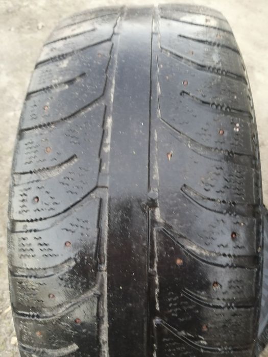 Продам зимнюю резину Bridgestone