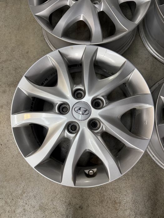 Felgi aluminiowe 5x114,3x16 6J ET50 HYUNDAI KIA TOYOTA MAZDA