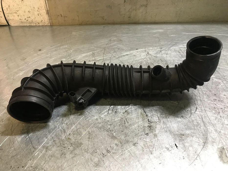 TUBO ADMISSÃO TURBO MERCEDES VITO W639 109CDI A6395281182 44619225119