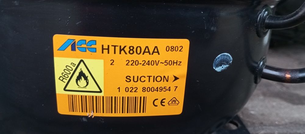 Sprężarka kompresor ACC HTK80AA lodówki
NA CZYNNIK R 600
ELECTROLUX ZA