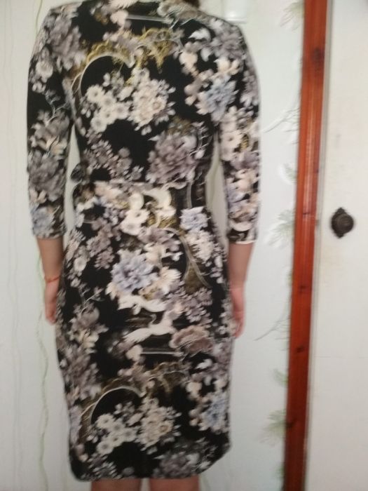 Платье 46 размера.