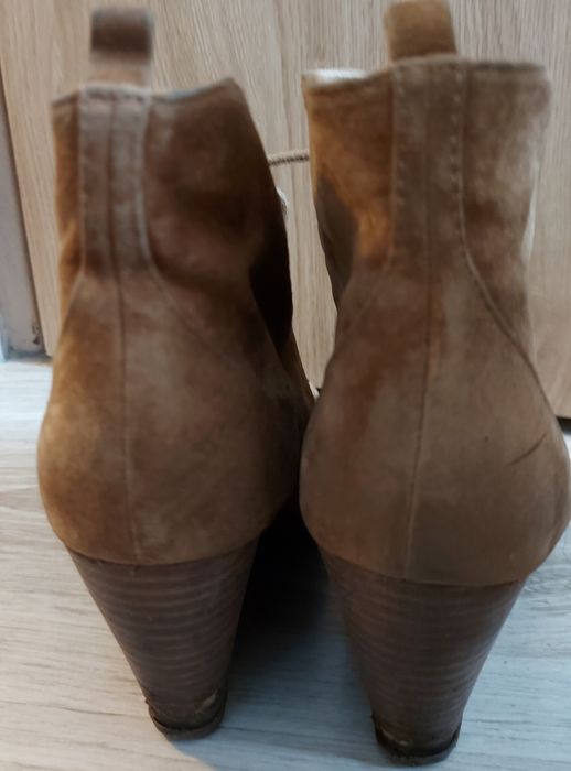 Damskie buty wiosenne botki zamsz nubuk Reserved r. 39