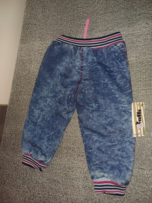 Джинси на дівчинку