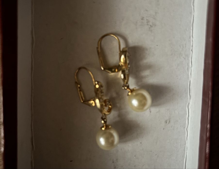 Прикраси жіночі біжутерія