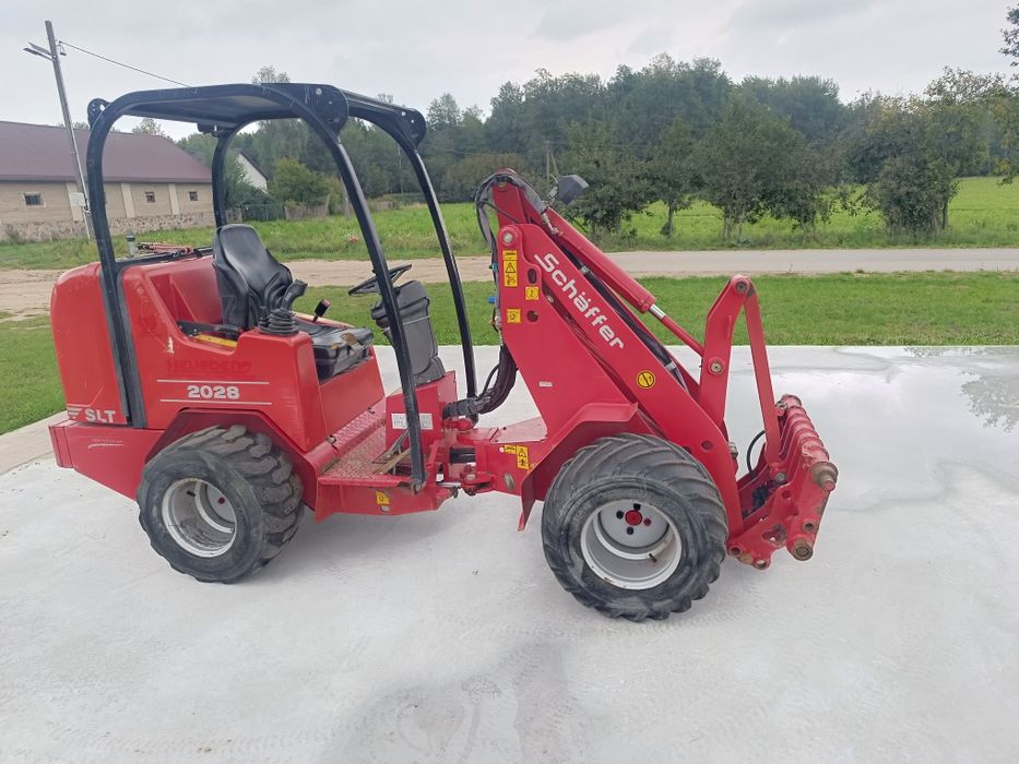 Miniładowarka Schaffer 2028 SLT