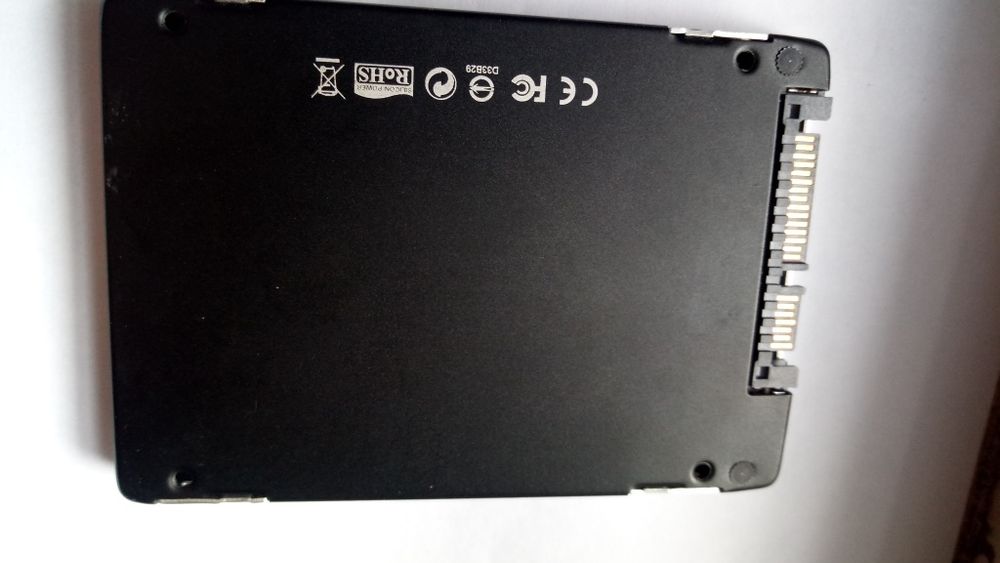 SSD диск 32 Гб. б/у .