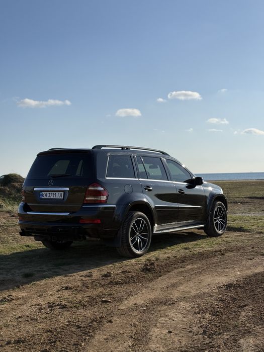 Срочно Mercedes Gl550