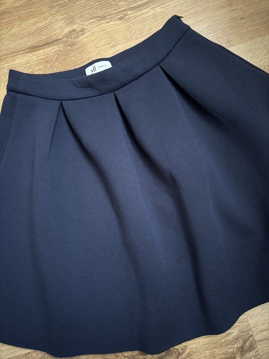 Spódniczka piankowa rozkloszowana