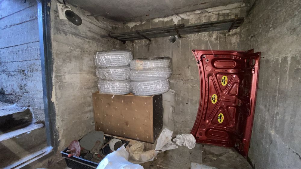 Продам гараж сухий