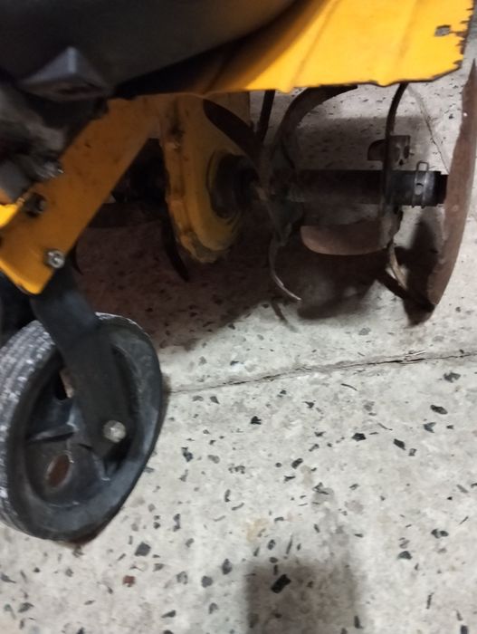 Glebogryzarka spalinowa