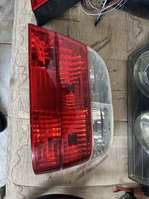 Задні Фанарі BMW e 38
