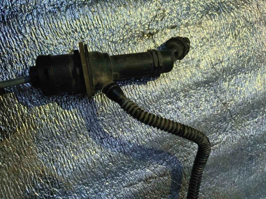 Головний циліндр зчеплення Рено Меган, Рено Кенго...