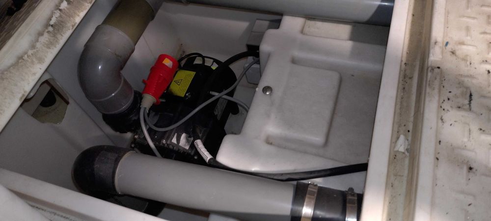 Był basen. Nie ma basenu. Został Filtr Basenowy Desjoyaux F15 F15/50