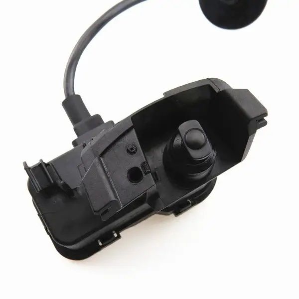 Привід відкриття лючка бензобака VW GOLF 7 JETTA 6 Passat B7 US VW7031