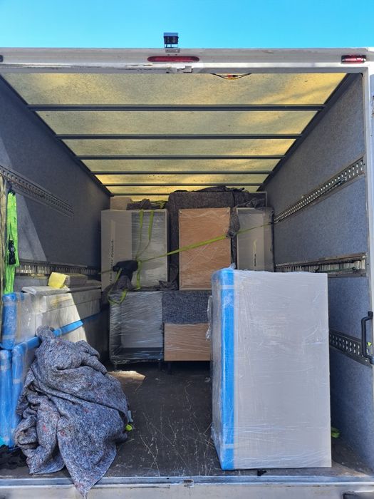 Tanio Solidnie Przeprowadzki Transport Tanie Taxi Bagażowe Załadunek