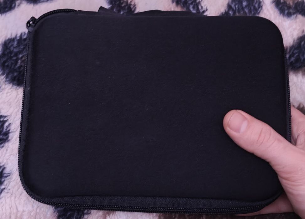 Продам пульт от дрона плюс чехол от дрона