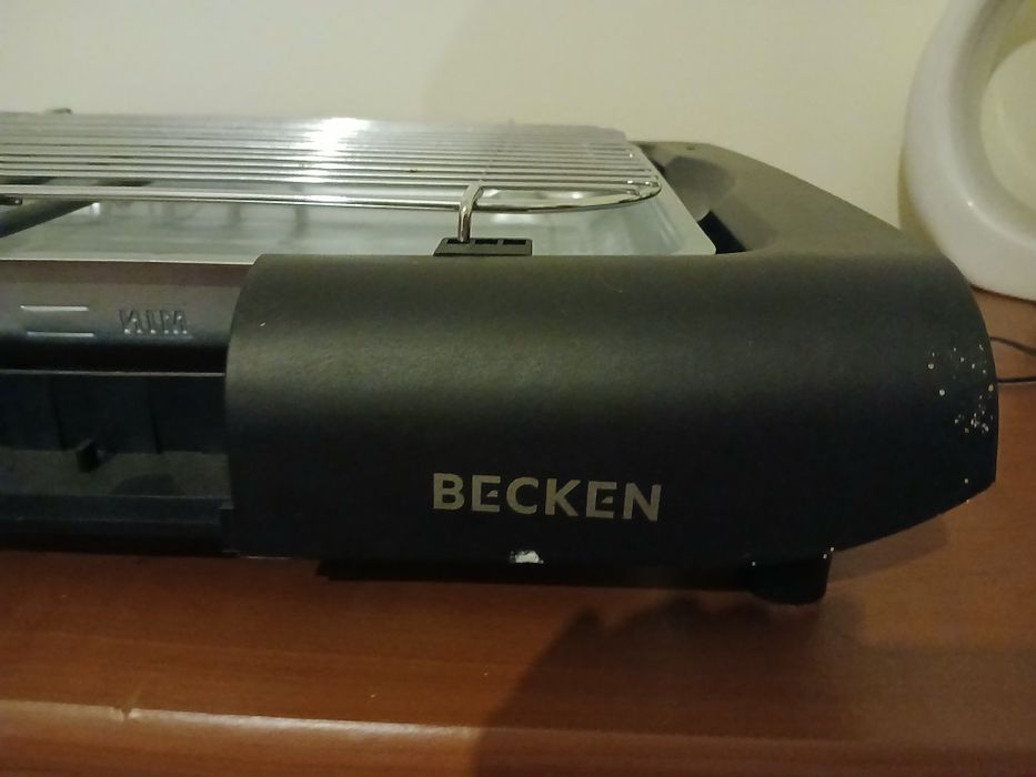 Grelhador marca Becken avariado
