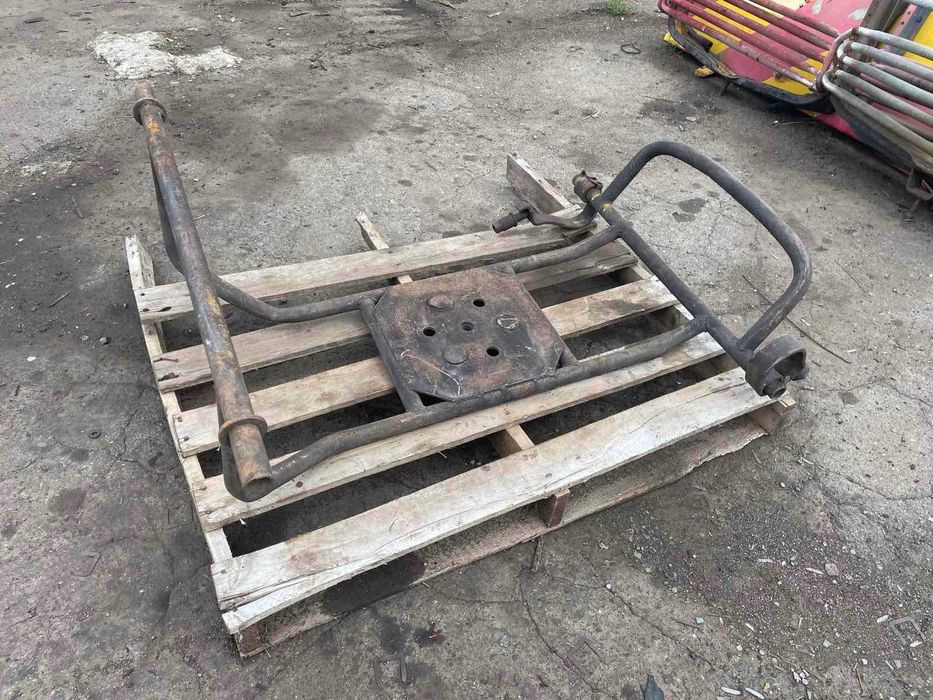 Продам кронштейн крепления запаски ЗИЛ