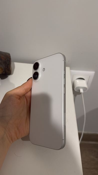 Iphone 16 128GB