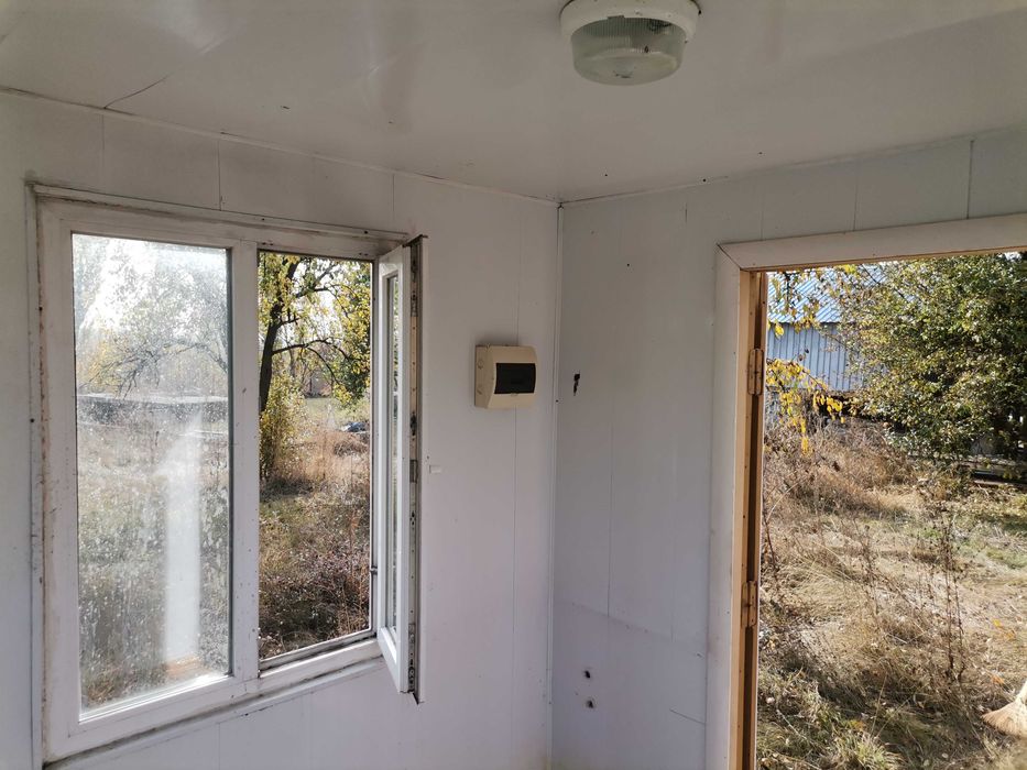 Жилой вагончик- (2.4х 2.4м.)