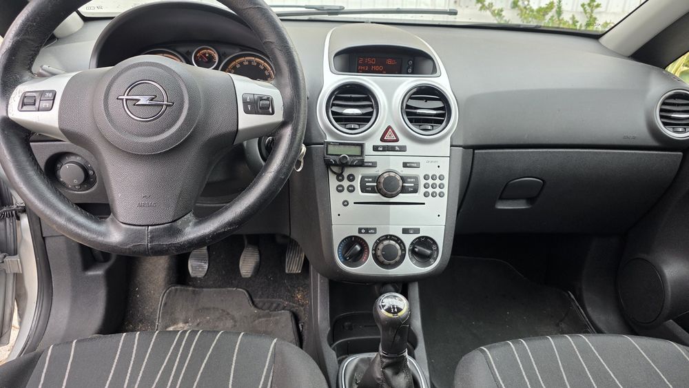 Opel Corsa — fotografia 5