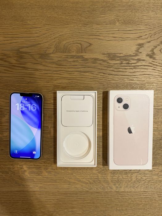 iPhone 13 różowy