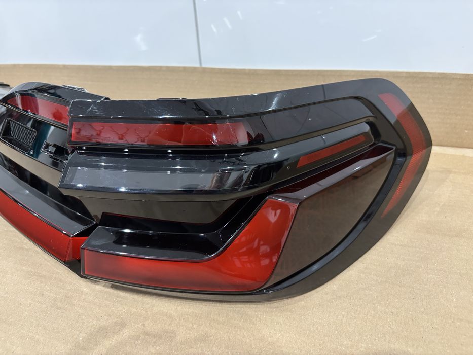 Lampy BMW X7 G07 Tył