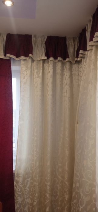 Zestaw zasłony i lambrekin na dwa okna